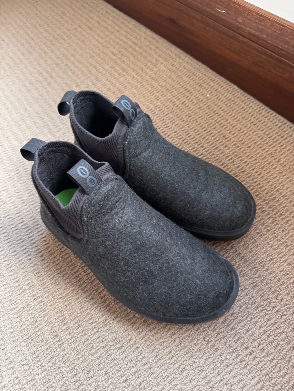 OOFOS Charcoal Gray Slip-On Wool Comfort Shoes